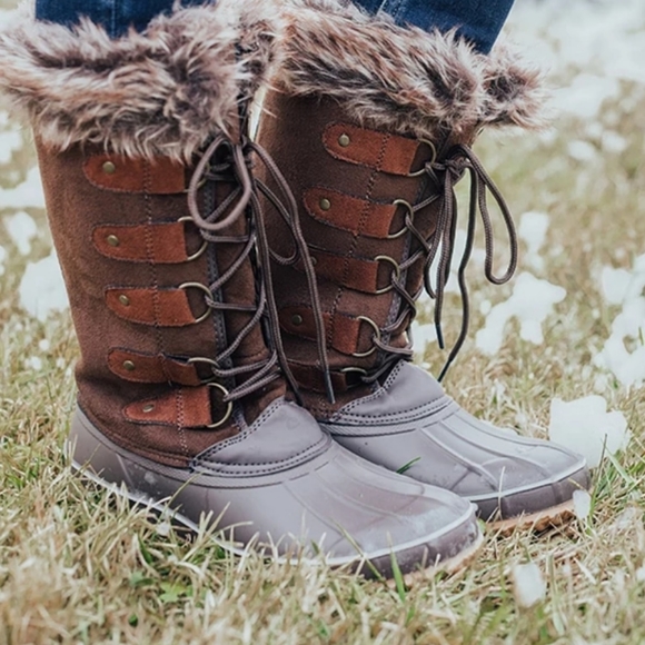 Snow boots - Picture 2 of 2